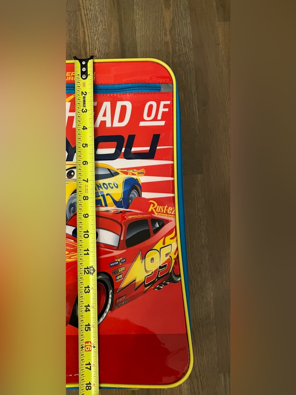 Disney Pixar Cars Way Ahead Of You Rolling Suitcase Lightning McQueen Luggage - Picture 7 of 8